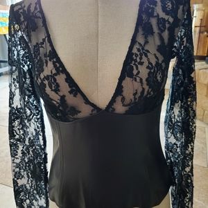 DG lace top